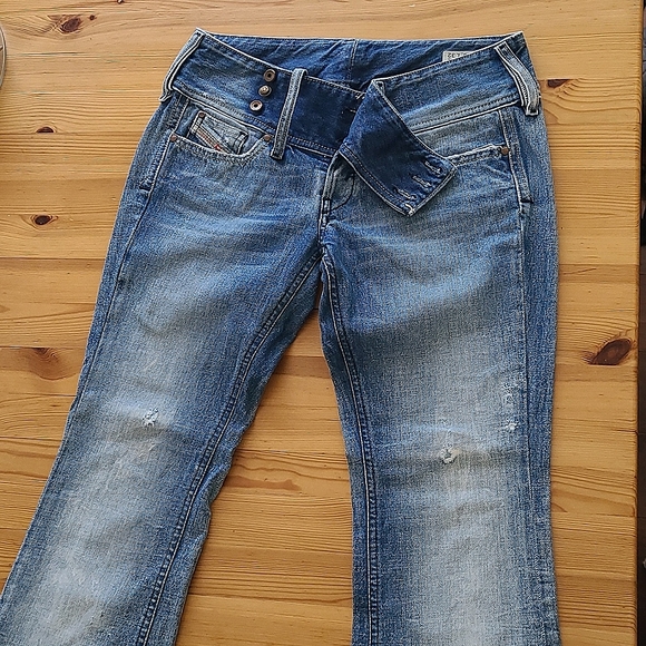 Diesel Jeans - Picture 2 of 7